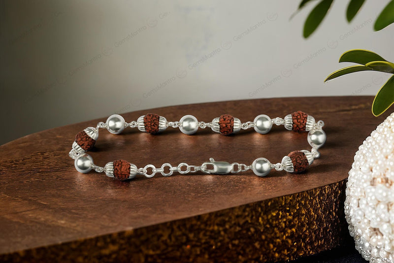 5 Mukhi Rudraksha Bracelet with 6 Silver Moti for Kids