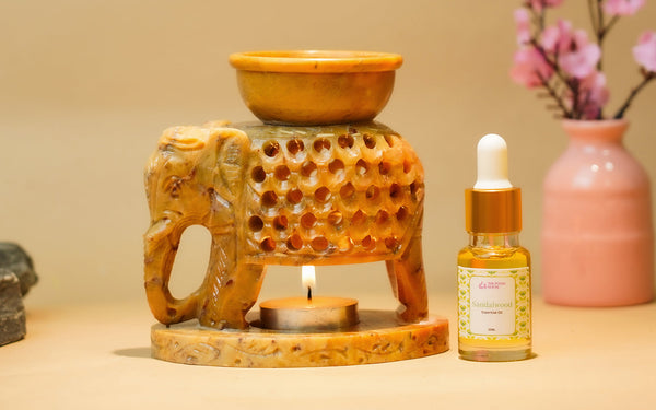 SandalWood Essential Oil + Diffuser