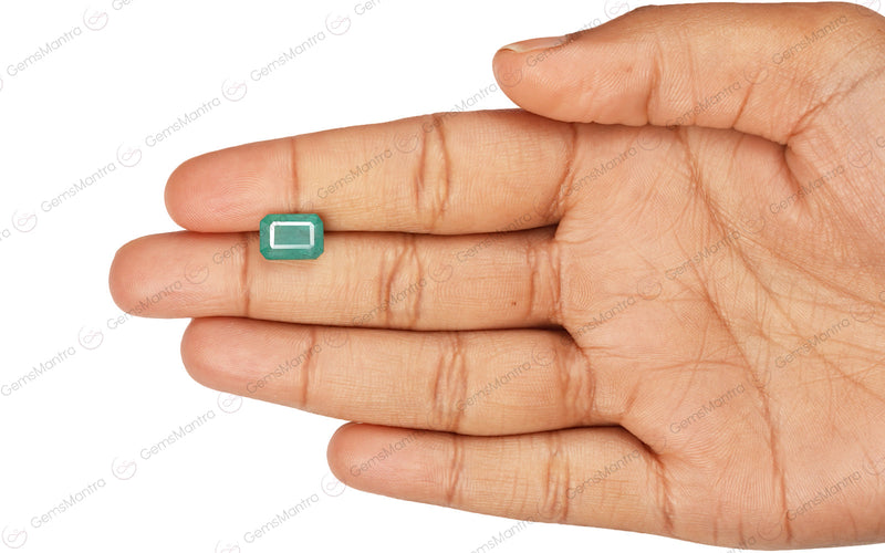 Emerald (3.78 Carats)
