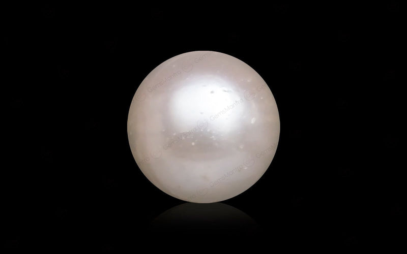 South Sea Pearl - 9.44 Carats