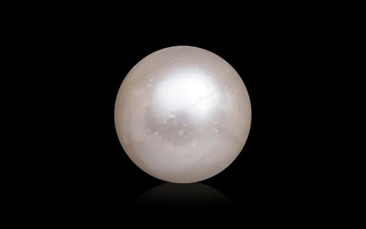South Sea Pearl - 9.44 Carats