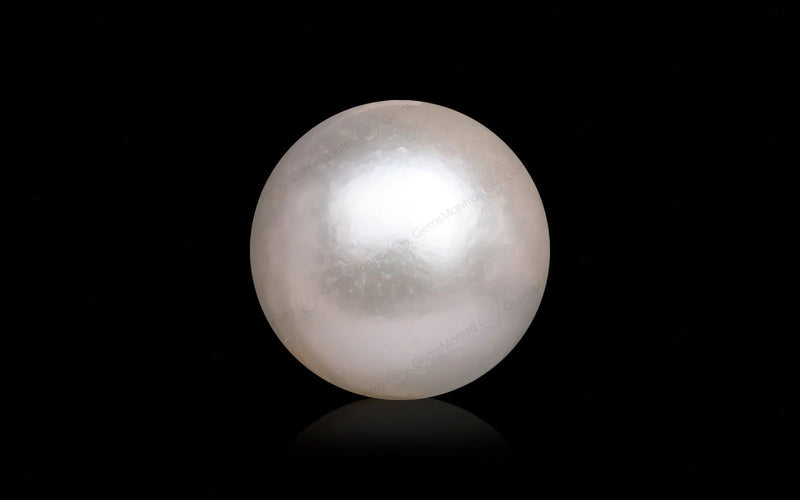 South Sea Pearl - 9.23 Carats