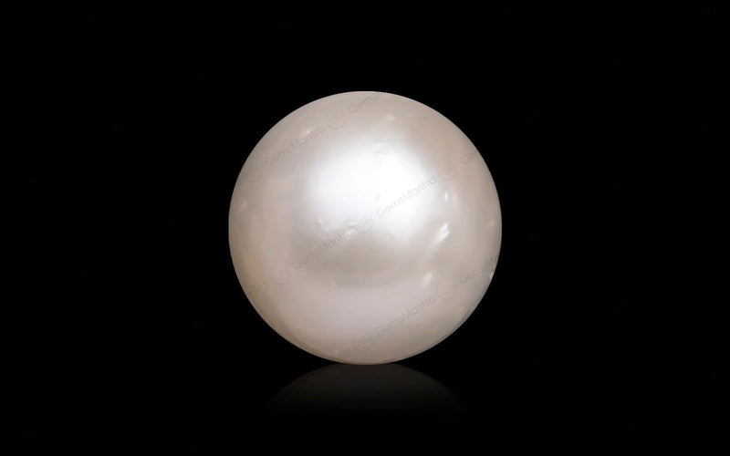 South Sea Pearl - 9.26 Carats