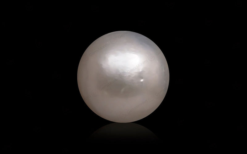 South Sea Pearl - 10.23 Carats