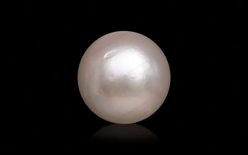 South Sea Pearl - 10 Carats