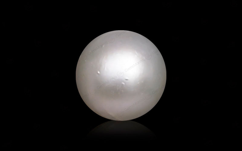 South Sea Pearl - 10.25 Carats