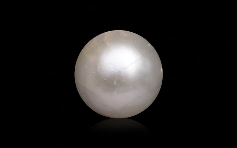 South Sea Pearl - 10.25 Carats