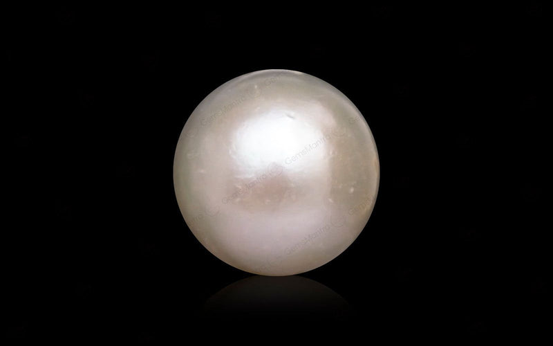 South Sea Pearl - 10.81 Carats