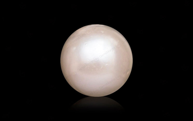 South Sea Pearl - 10.26 Carats