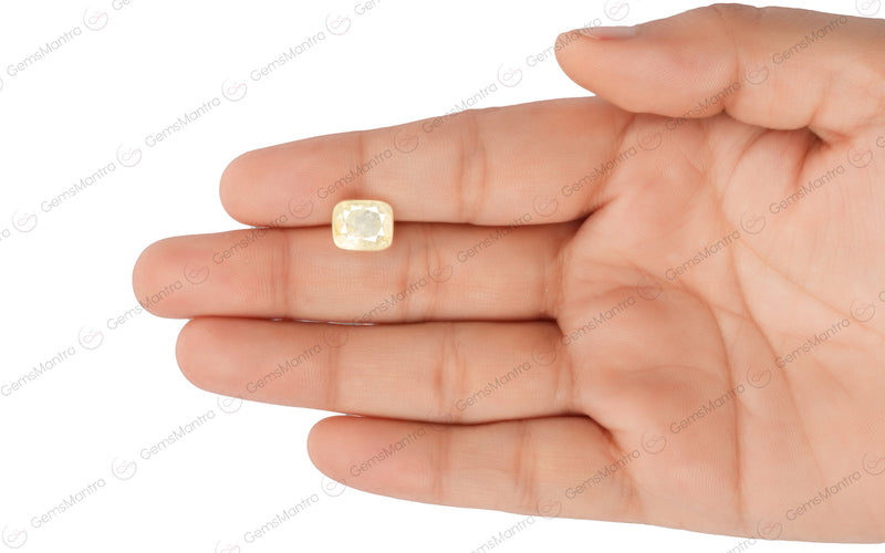 Yellow Sapphire - 5.47 Carats