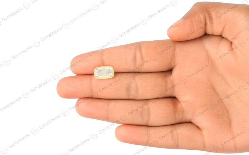 Yellow Sapphire - 4.65 Carats