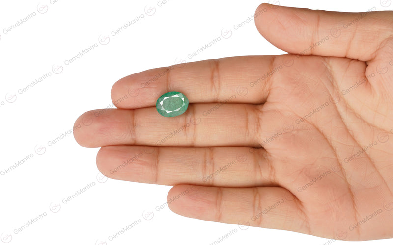 Emerald - 4.42 Carats