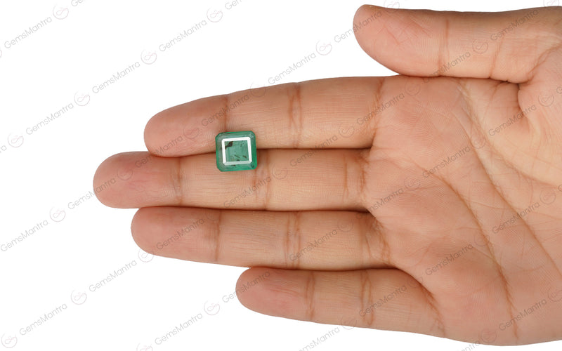 Emerald - 4.59 Carats