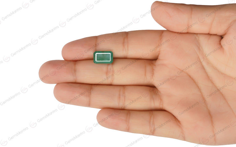 Emerald - 3.92 Carats