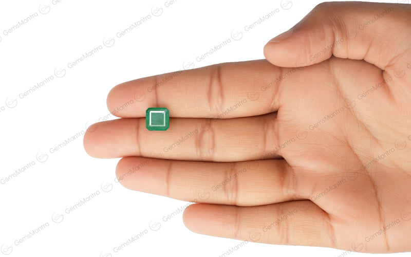 Emerald - 3.65 Carats