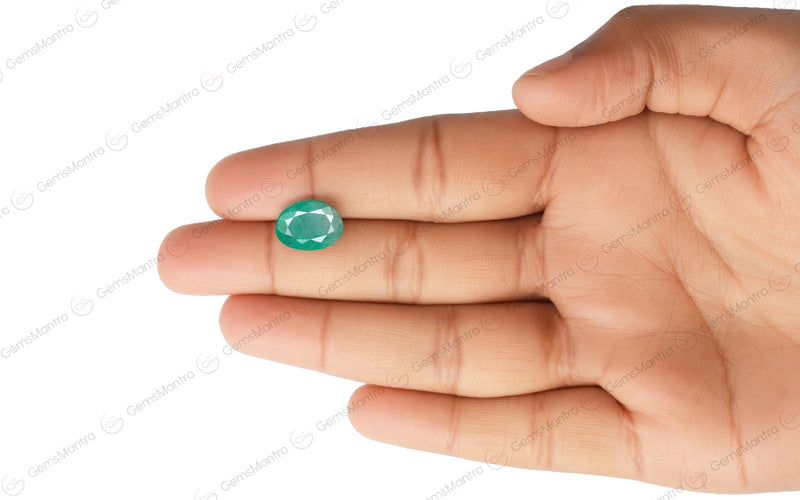 Emerald - 4.9 Carats