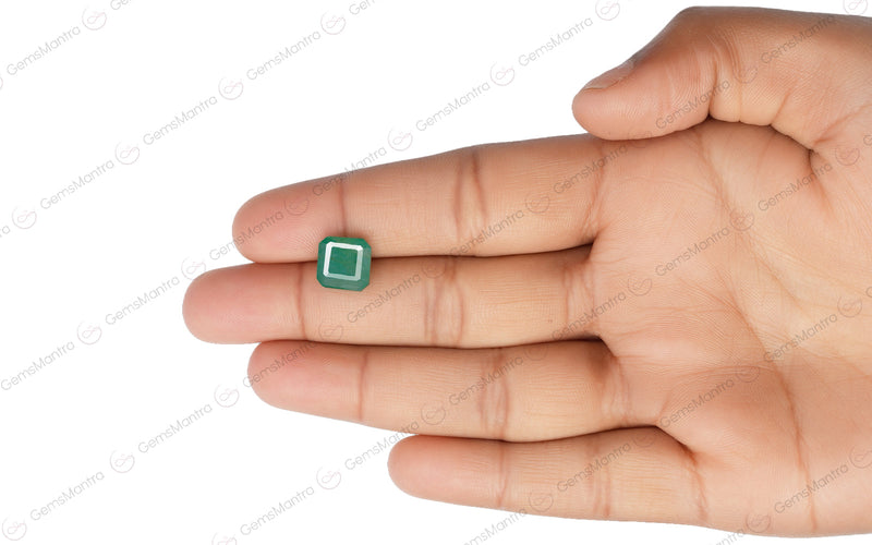 Emerald - 4.41 Carats