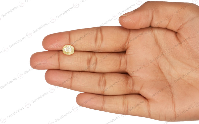 Yellow Sapphire - 3.57 Carats