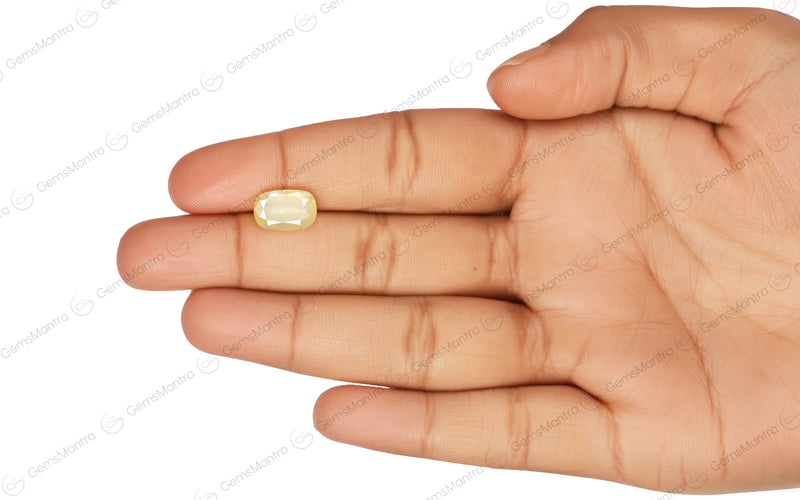 Yellow Sapphire - 4.44 Carats