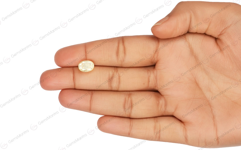 Yellow Sapphire - 3.75 Carats