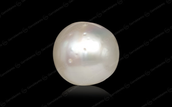 South Sea Pearl - 5.63 Carats