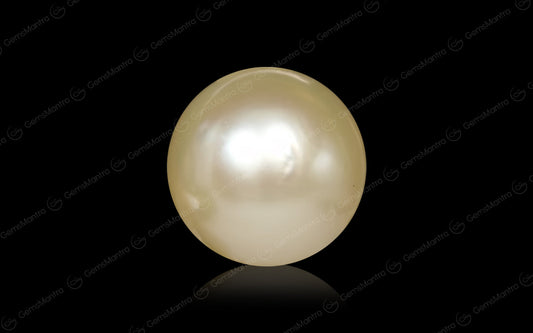 South Sea Pearl - 4.54 Carats