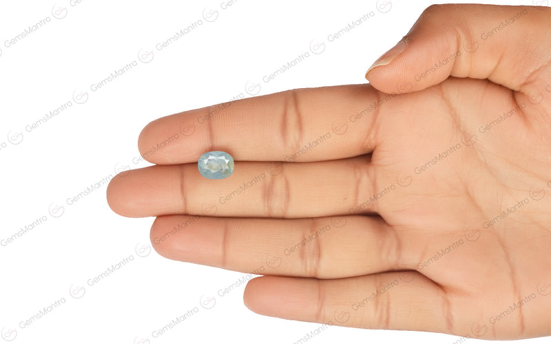 Blue Sapphire - 4.17 Carats