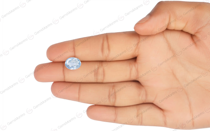 Blue Sapphire - 3.97 Carats