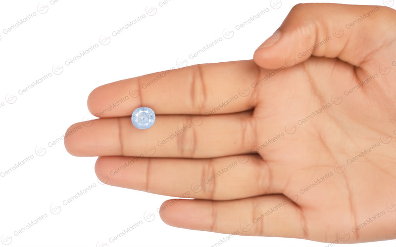 Blue Sapphire - 4.04 Carats