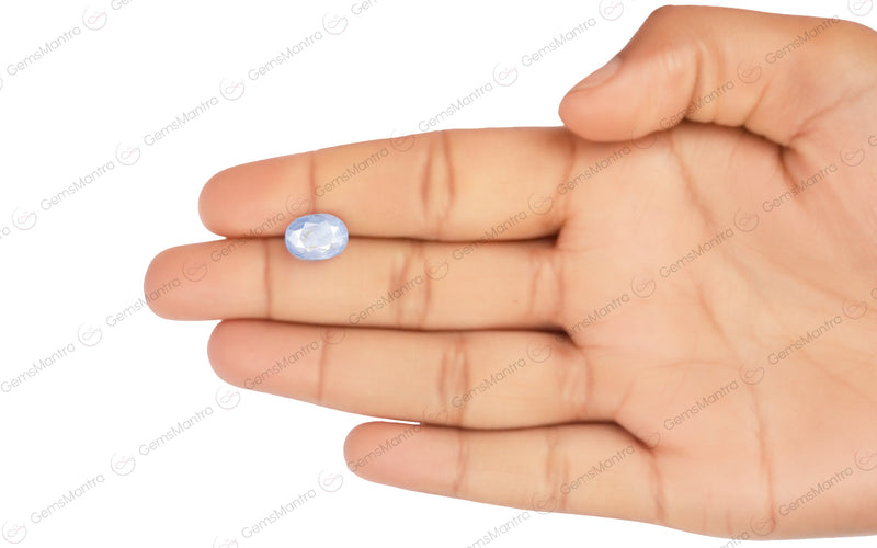 Blue Sapphire - 4.24 Carats