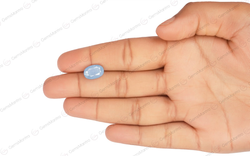 Blue Sapphire - 4.71 Carats