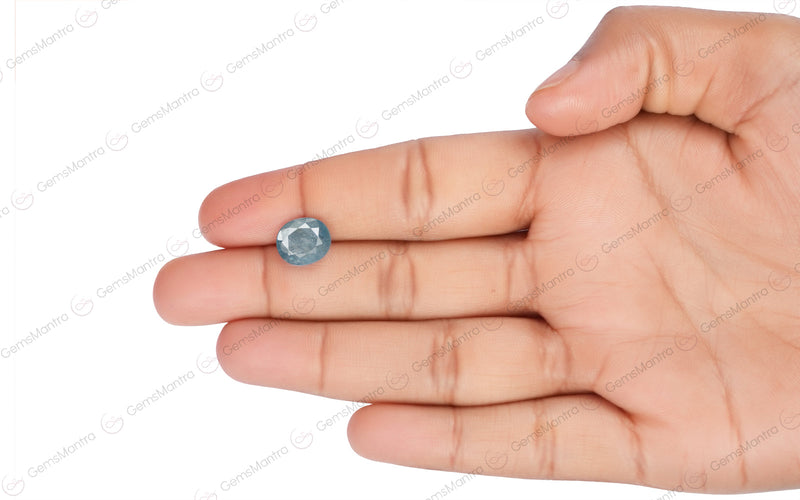 Blue Sapphire - 3.71 Carats