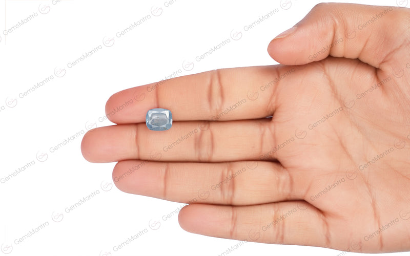 Blue Sapphire - 3.56 Carats