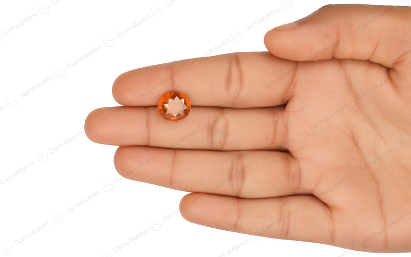 Hessonite - 6.85 Carats