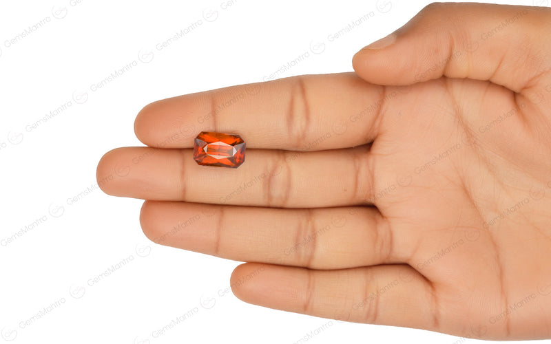 Hessonite - 6.54 Carats