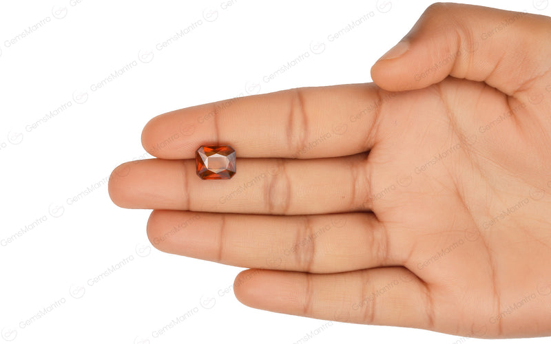 Hessonite - 6.52 Carats