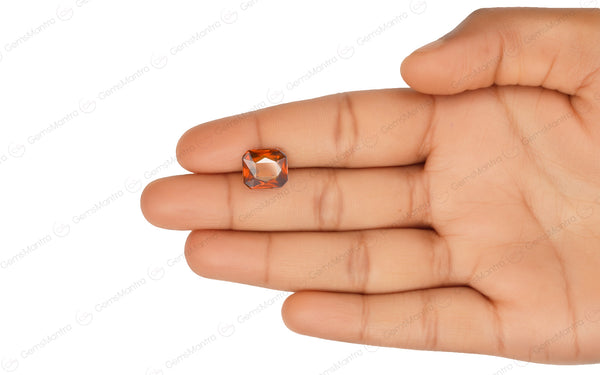 Hessonite - 6.53 Carats