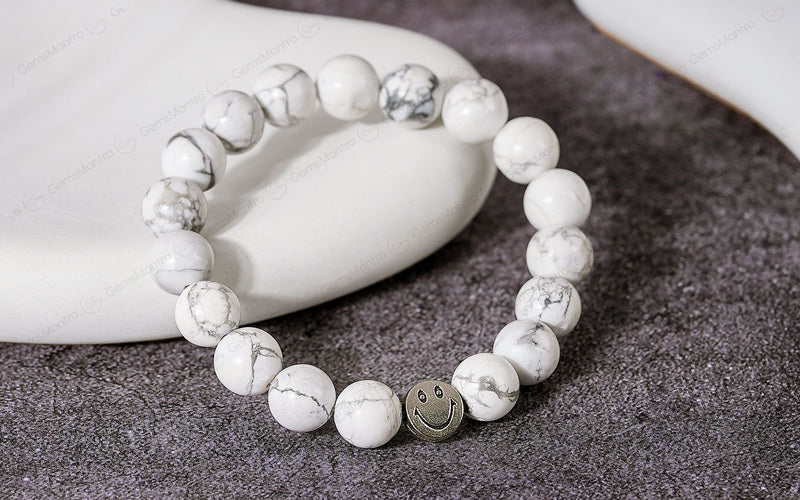 Smile Bracelet Howlite