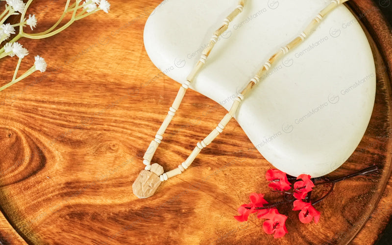 Radhe Wali Tulsi Kanthi Mala